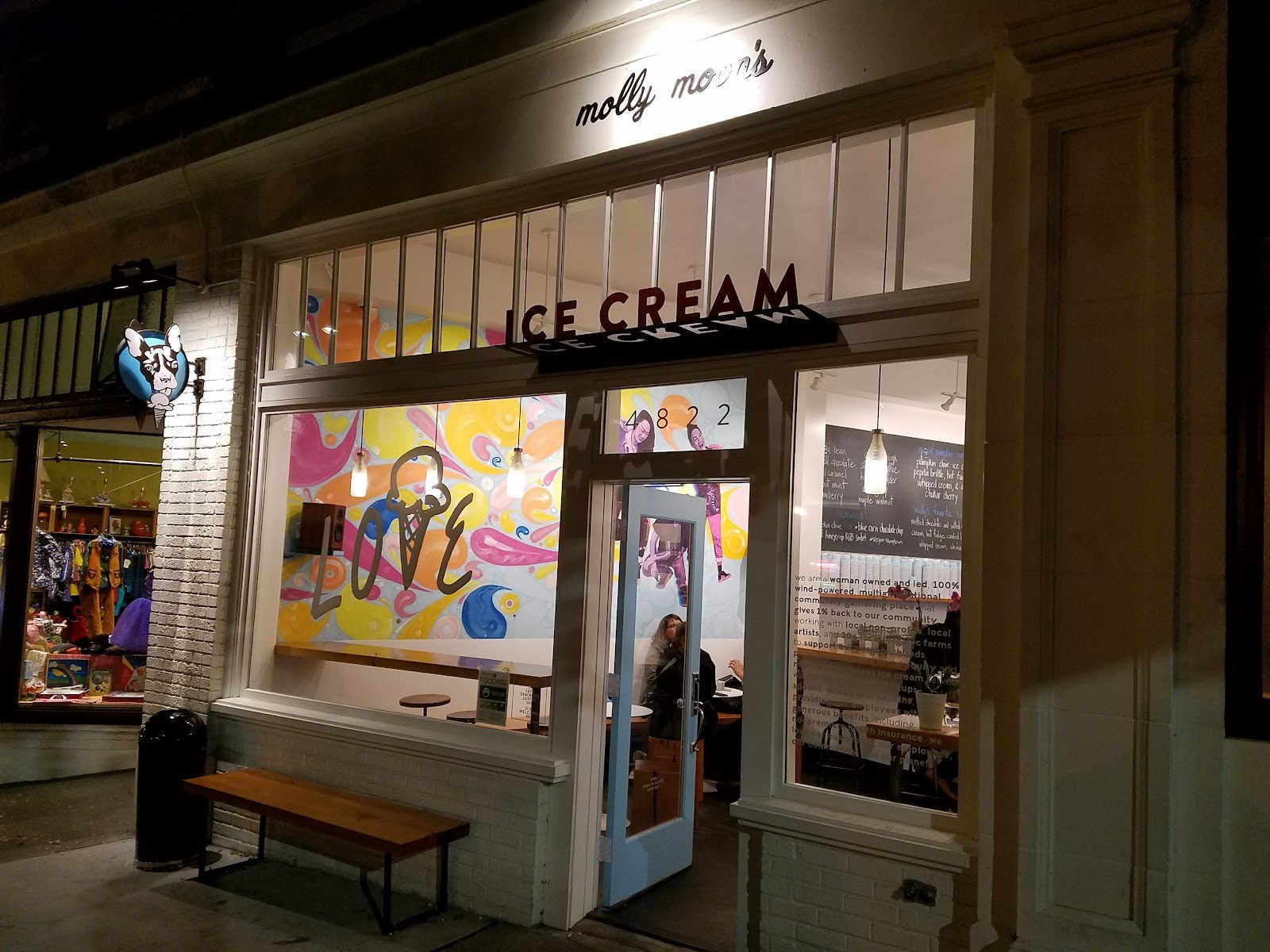 Molly Moon's Homemade Ice Cream Columbia City: the place