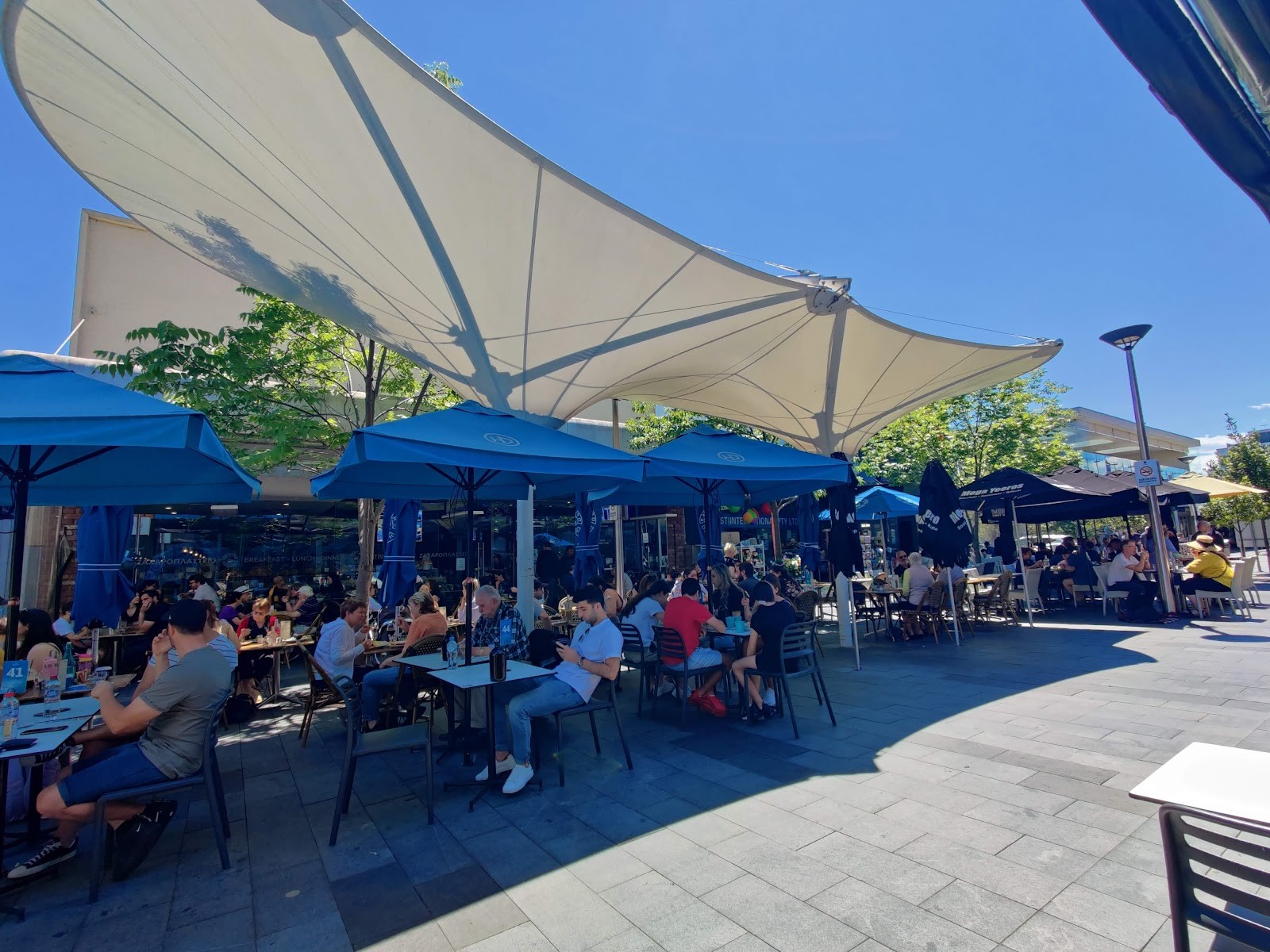 Hunky Dory Fish & Chips Oakleigh: the place