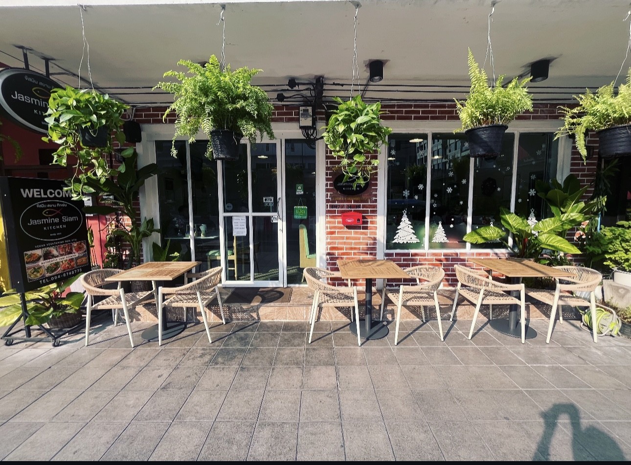 Jasmine Siam Kitchen จัสมิน สยาม คิทเช่น: the place