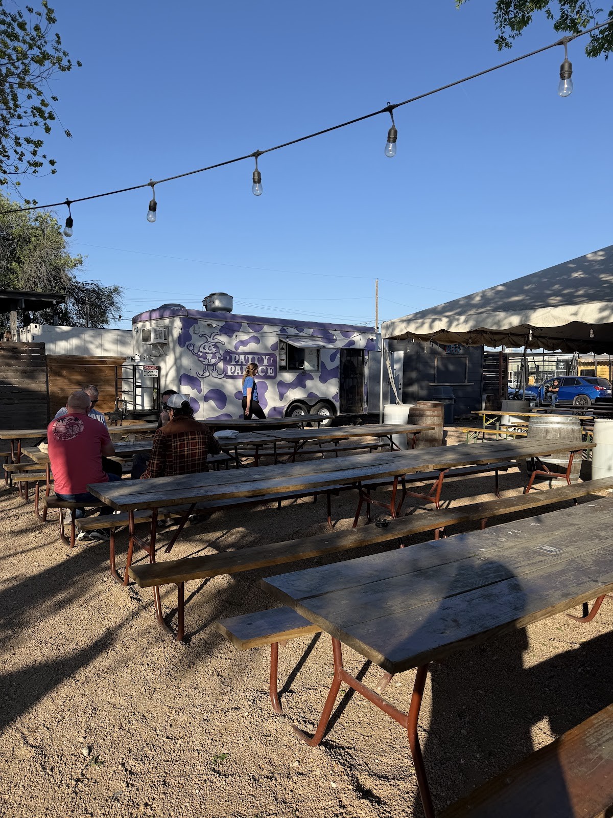 Patty Palace - South Austin: the place