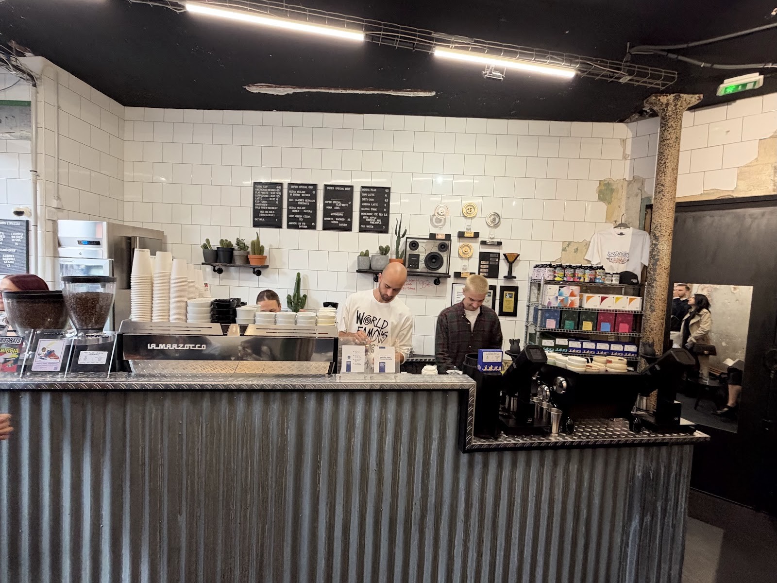 Motors Coffee: the place