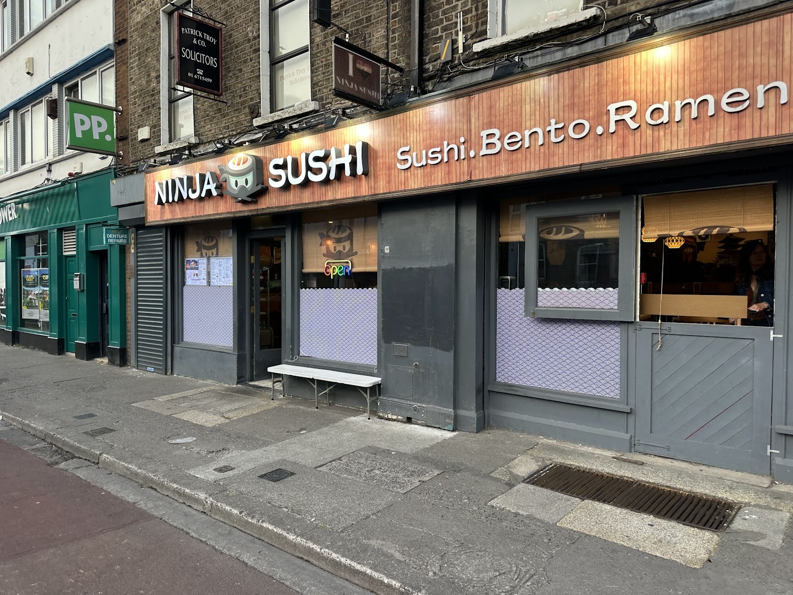 Ninja Sushi Asian Restaurant: the place