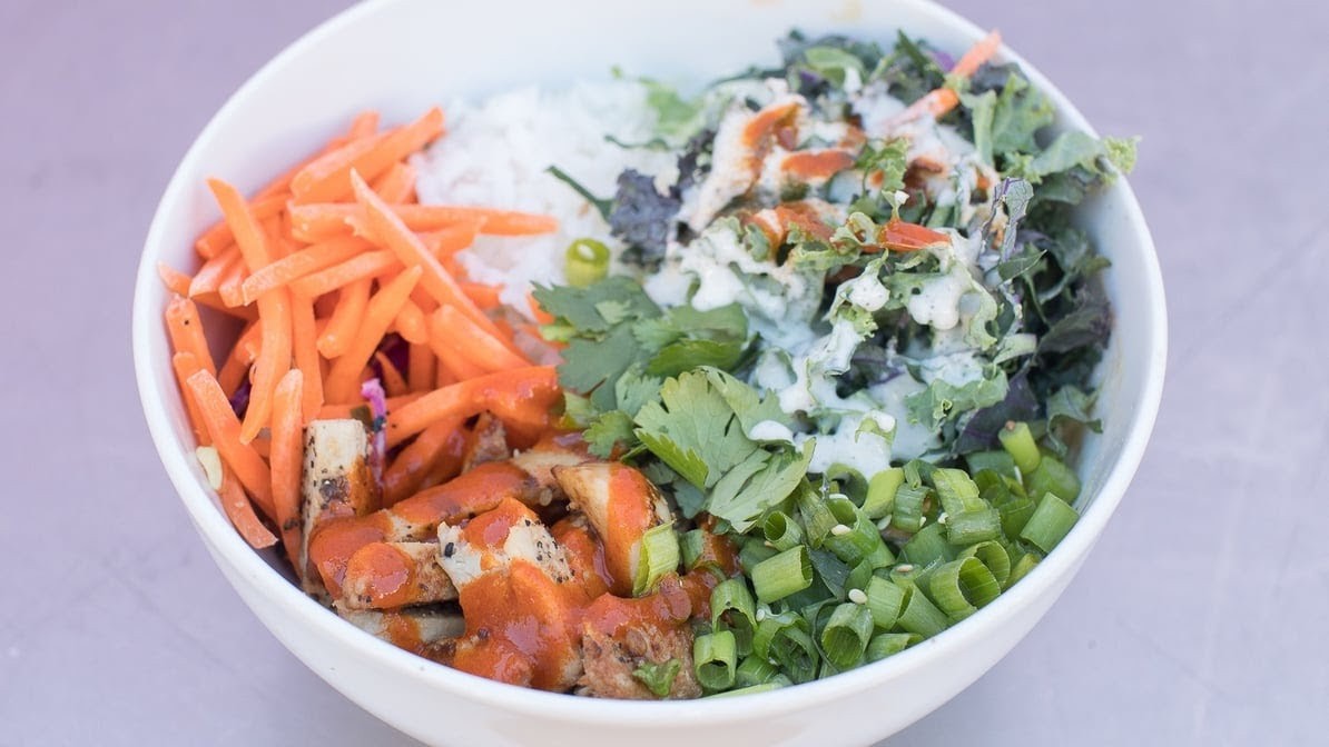 Native Bowl: food & drinks
