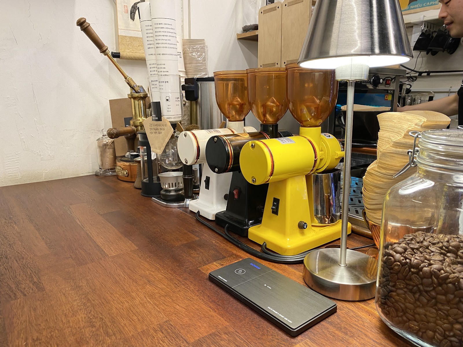 BB Coffee Roasters: the place
