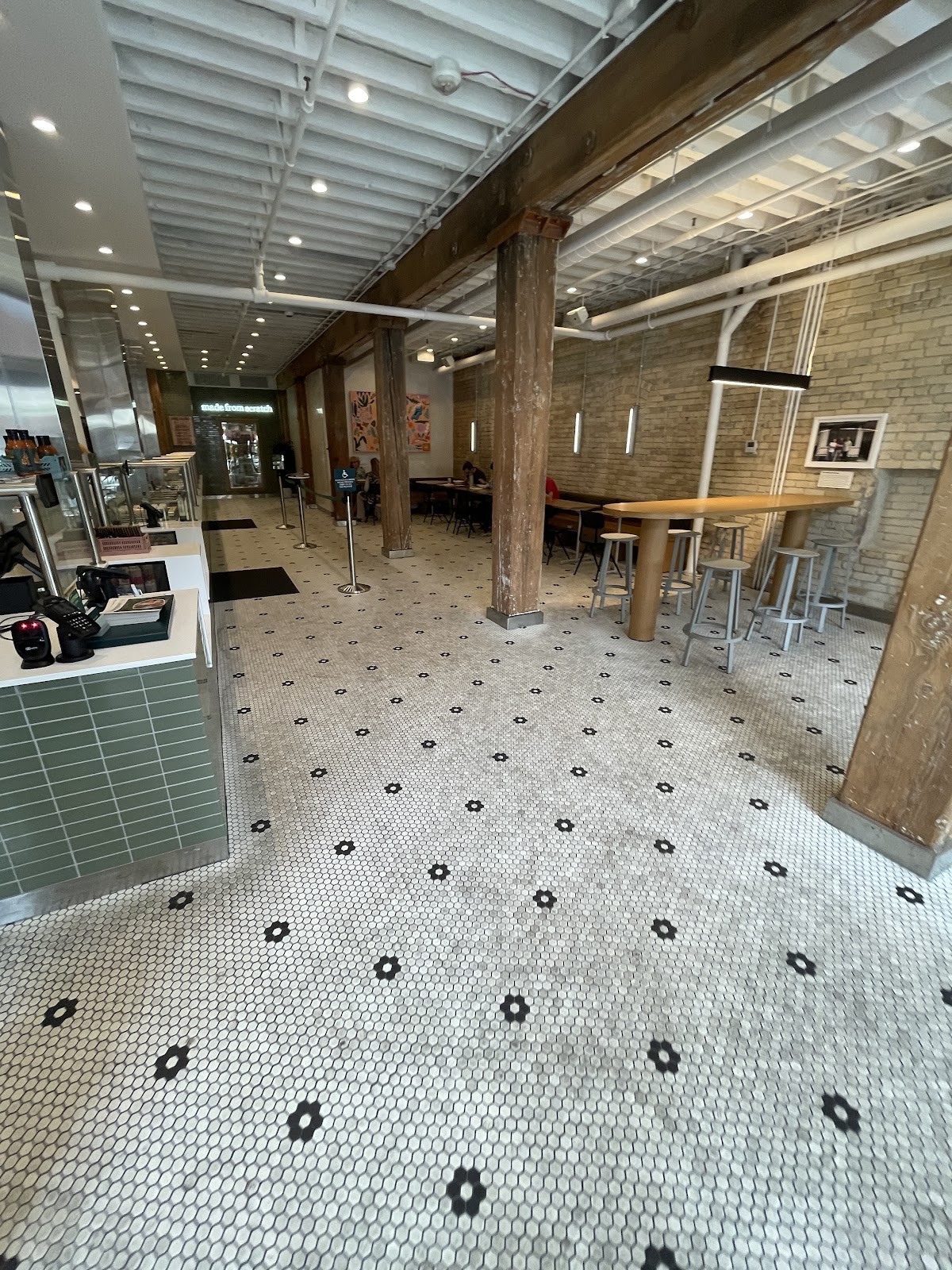sweetgreen - Healthy Salads, Wraps, and Bowls: the place