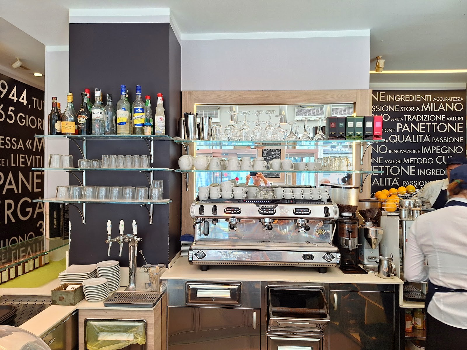 Vergani Milano: the place