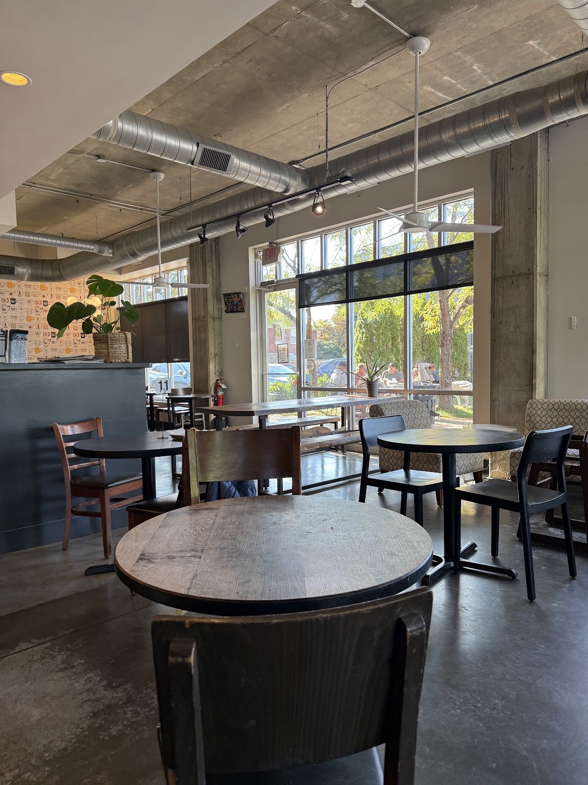 Ugly Mugs Coffee and Tea: the place