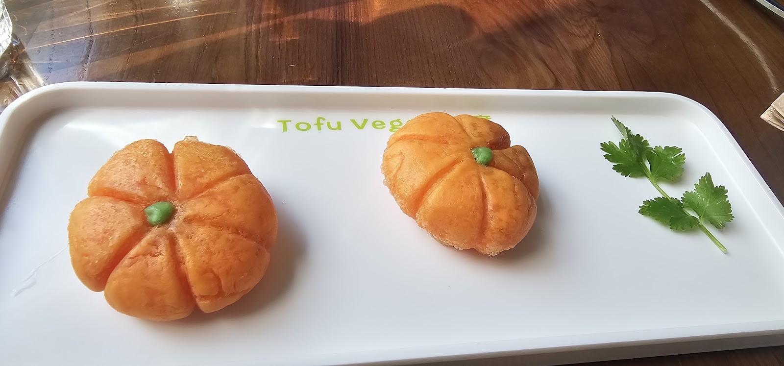 Tofu vegan Spitalfields: food & drinks