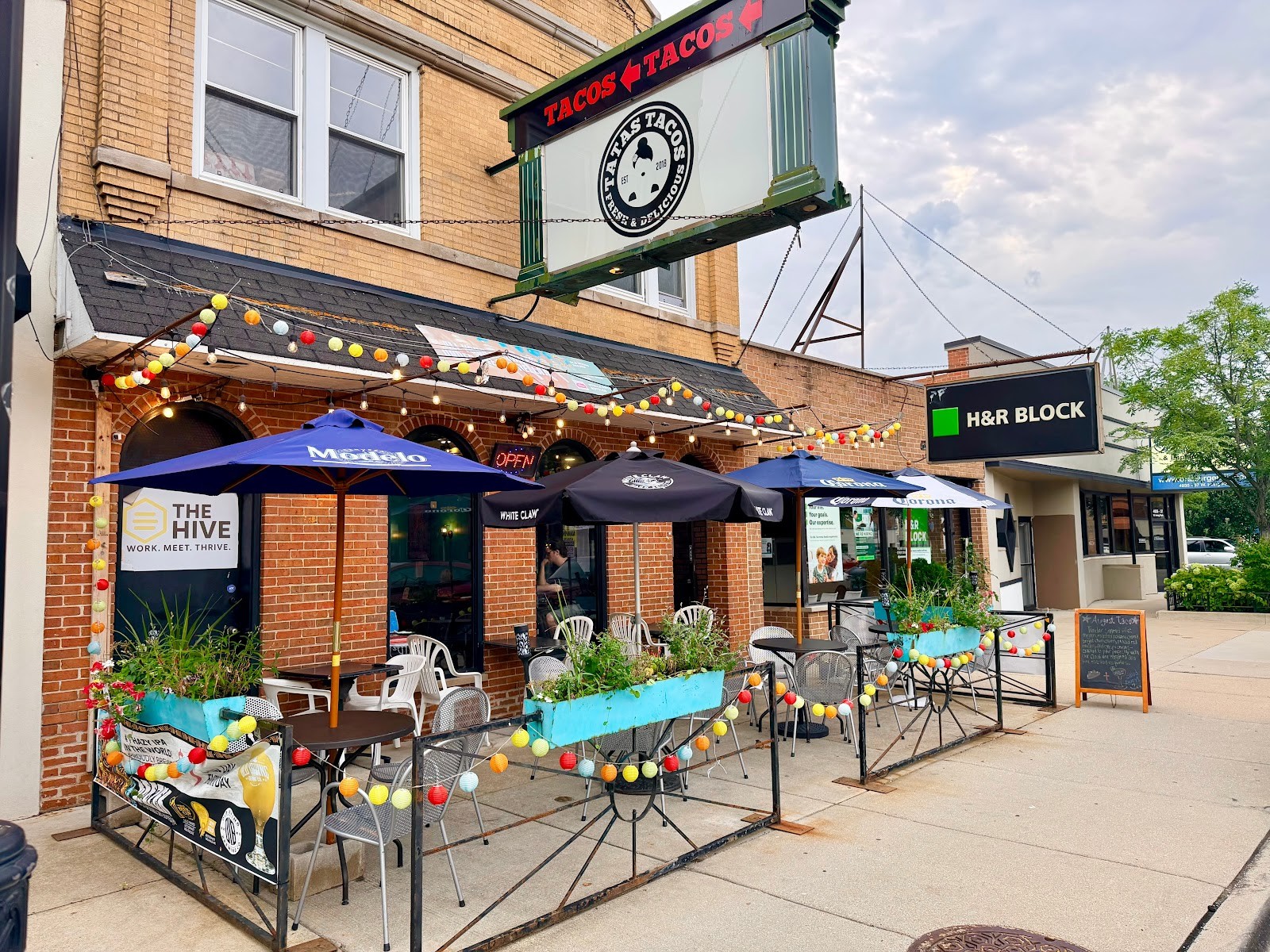 Tatas Tacos - Original Six Corners: the place