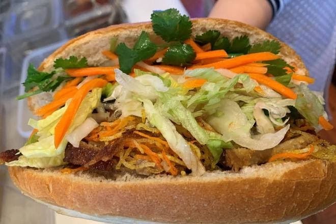 Olivia Spring Cafe: food & drinks