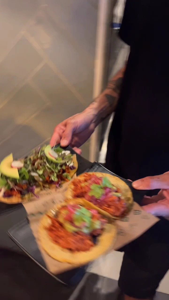 Gallo Santo: food & drinks