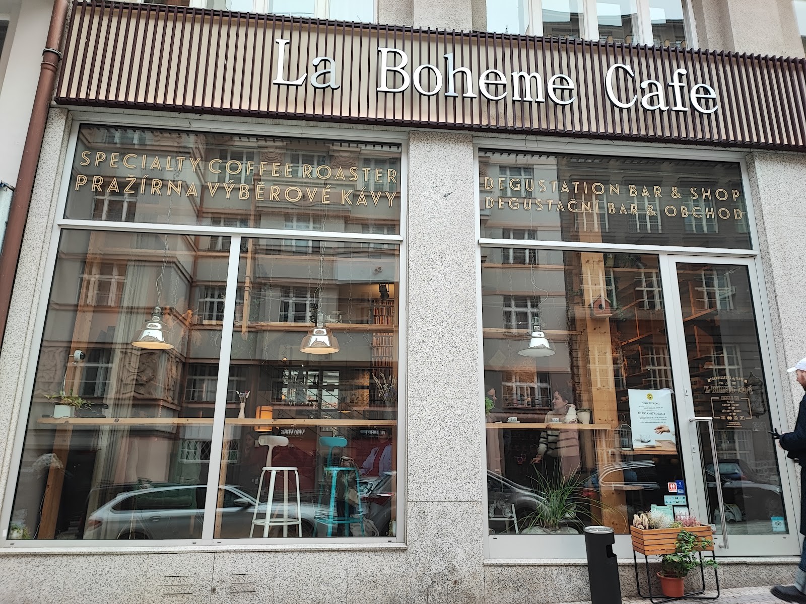 La Bohème Café Specialty Coffee Roastery: the place