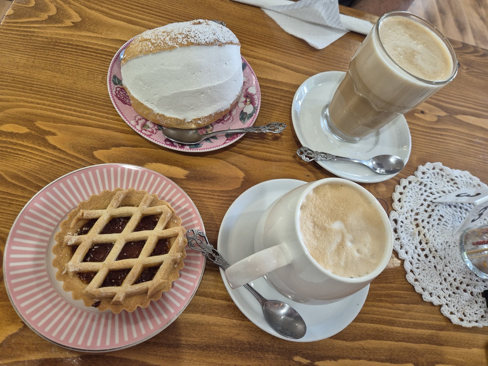 Radagast: food & drinks