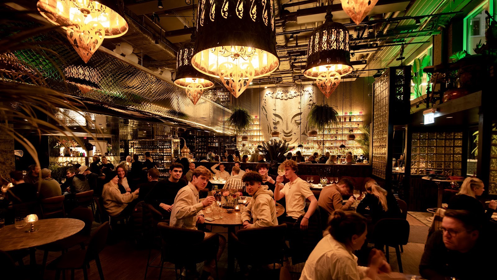 Copper Club - Gin Bar & Asian Bistro: the place