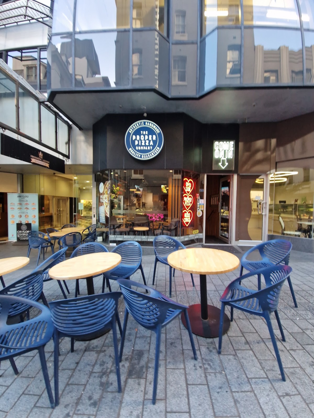 The Proper Pizza Company: the place