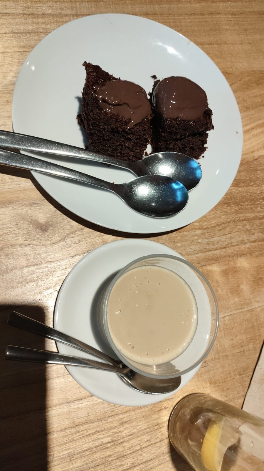 Alive: food & drinks