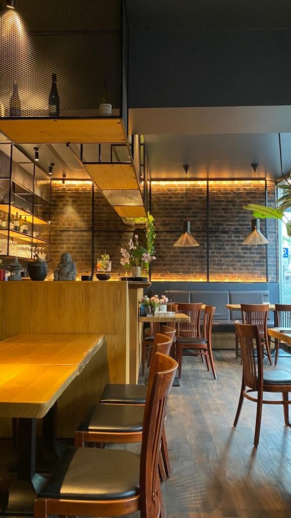 Warung Bayu: the place
