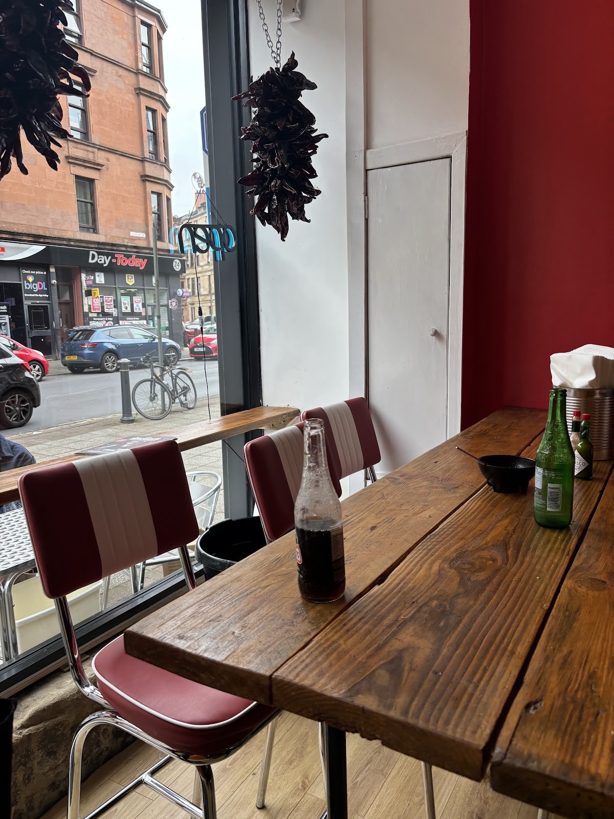 Teglia Pizza: the place