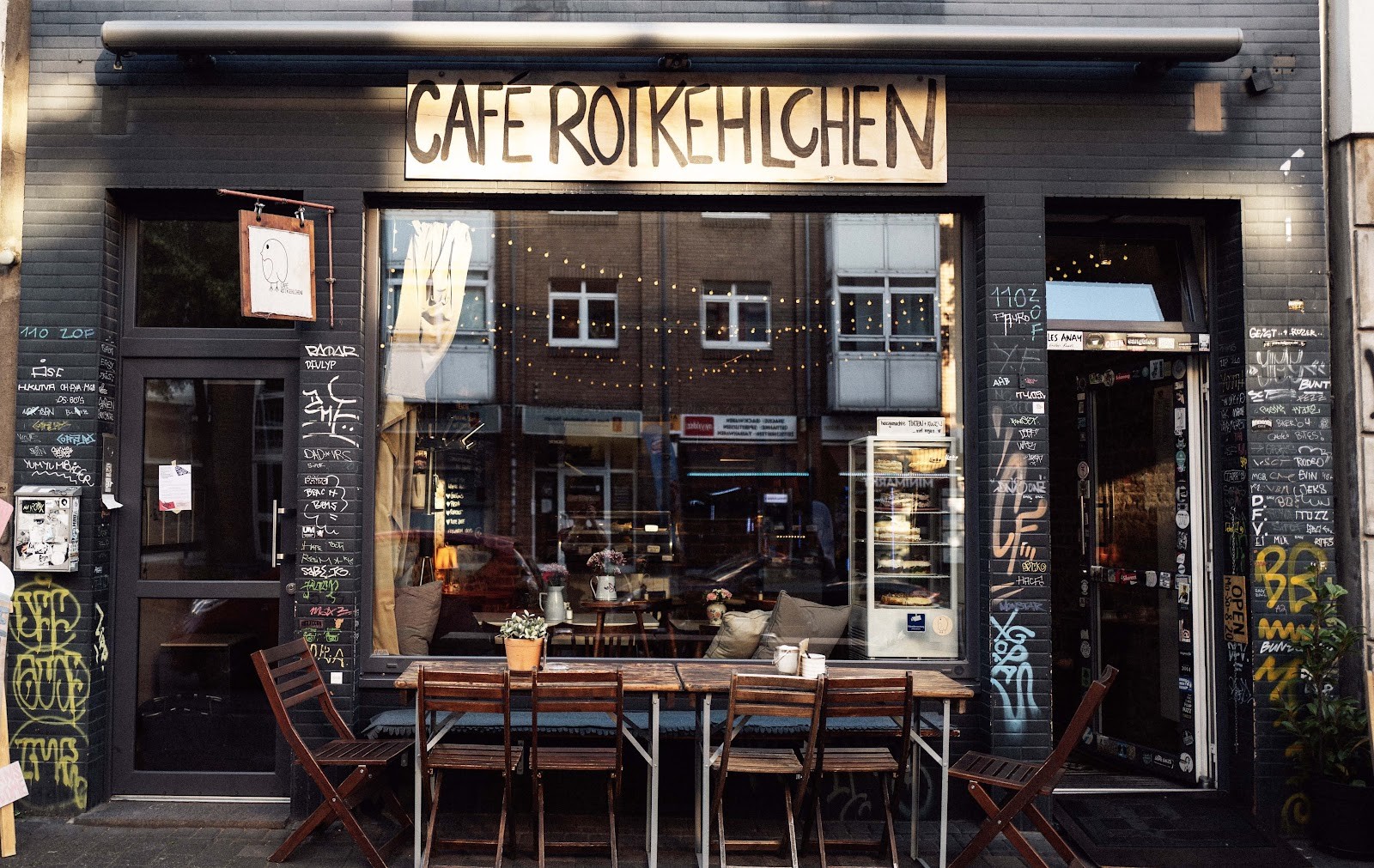 Café Rotkehlchen: the place