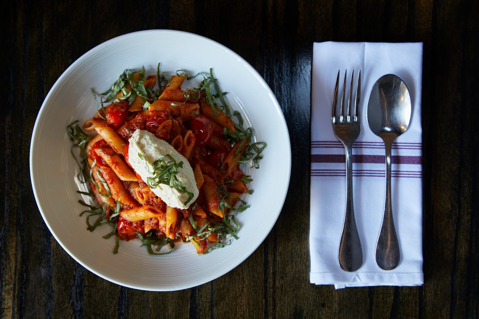 Pura Vita: food & drinks