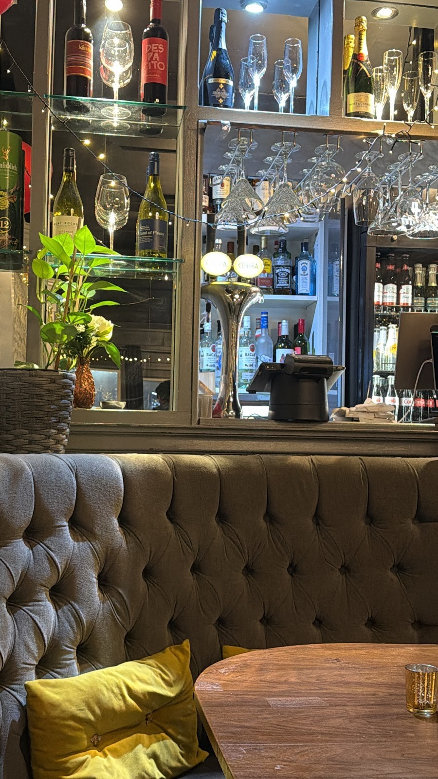 Barsana Pure Vegetarian and vegan Indian Restaurant: the place