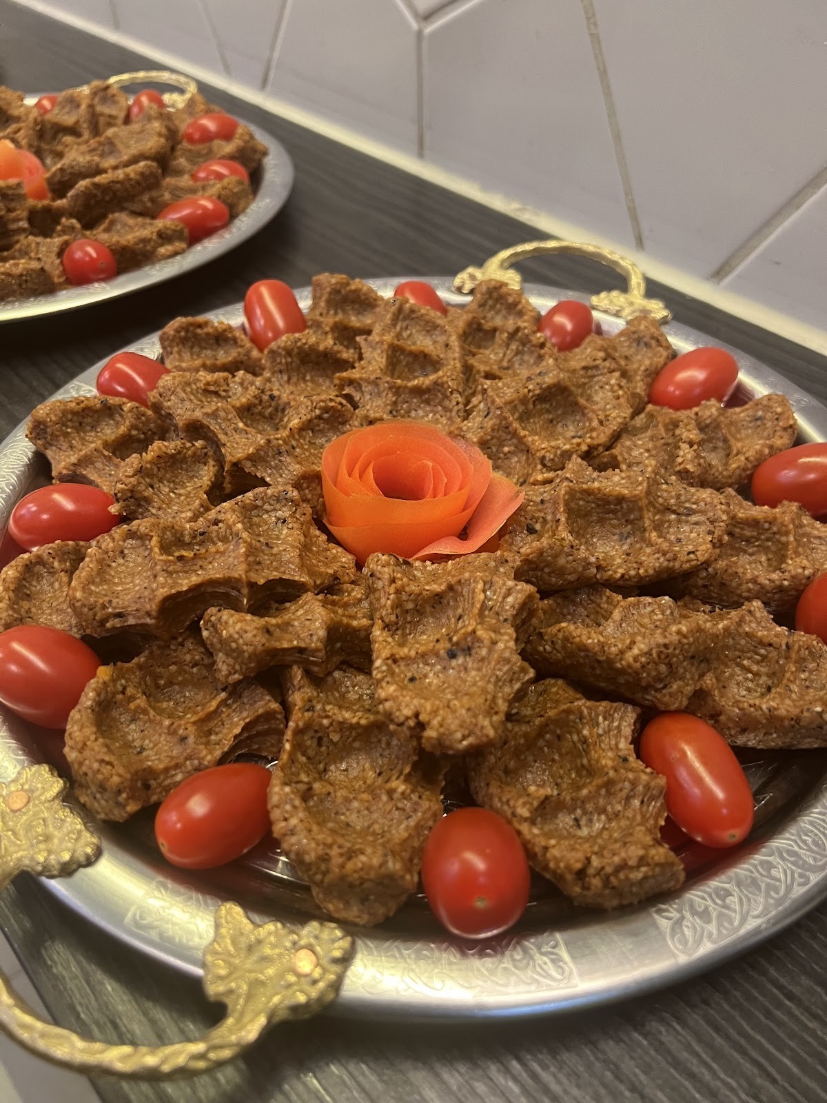 Efendy's Çiğköfte: food & drinks
