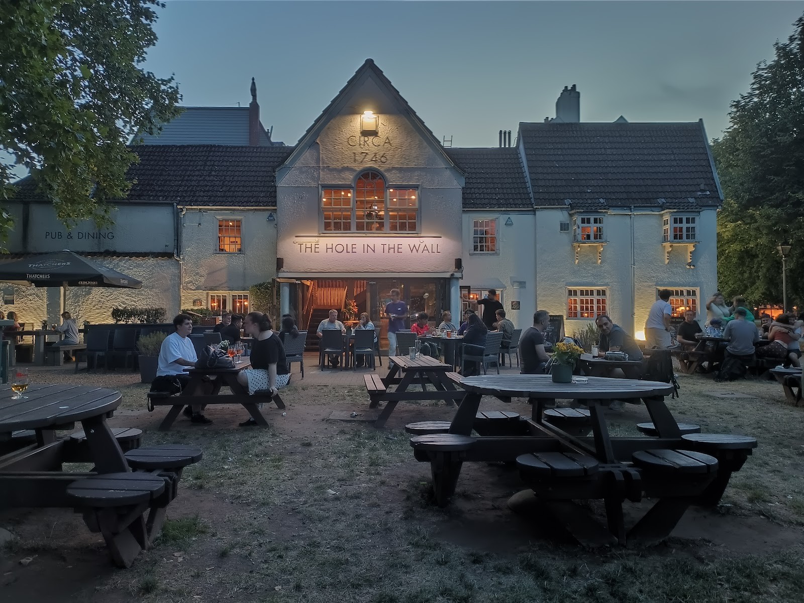 Hole In The Wall Bristol: the place