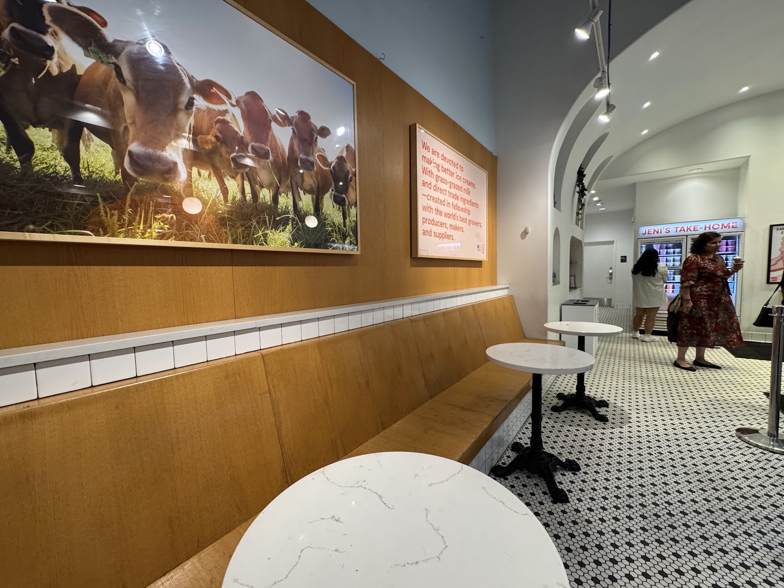 Jeni's Splendid Ice Creams: the place