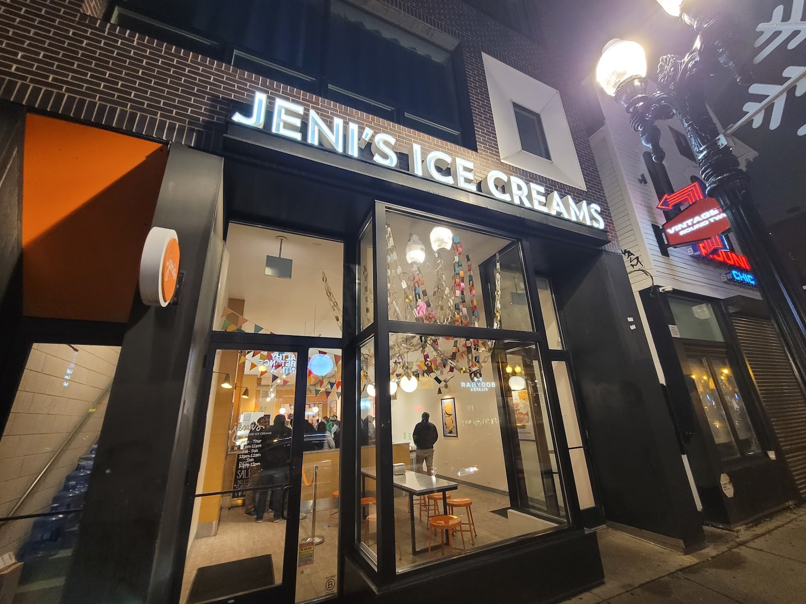 Jeni's Splendid Ice Creams: the place