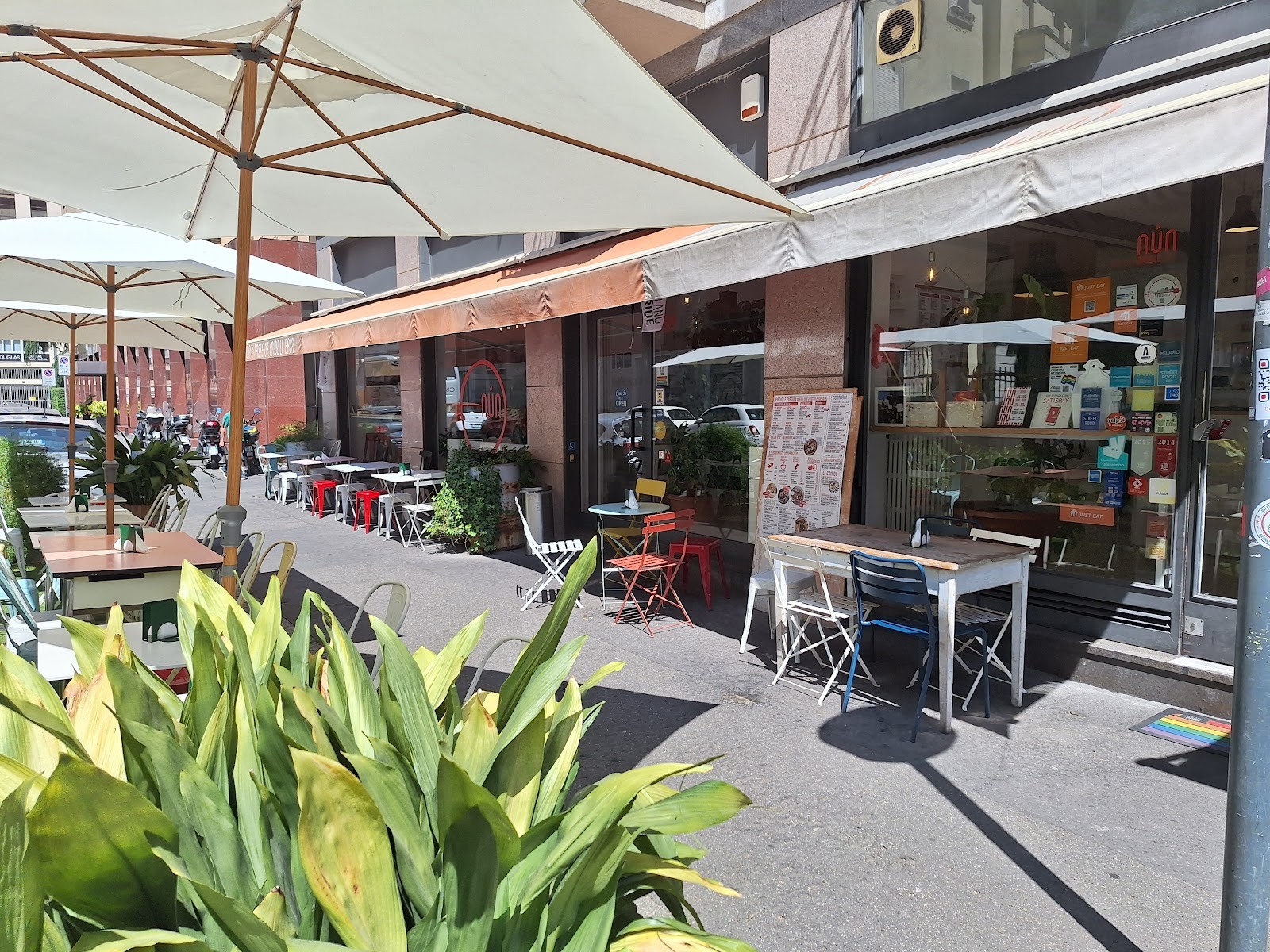 Nun Taste of Middle East: the place