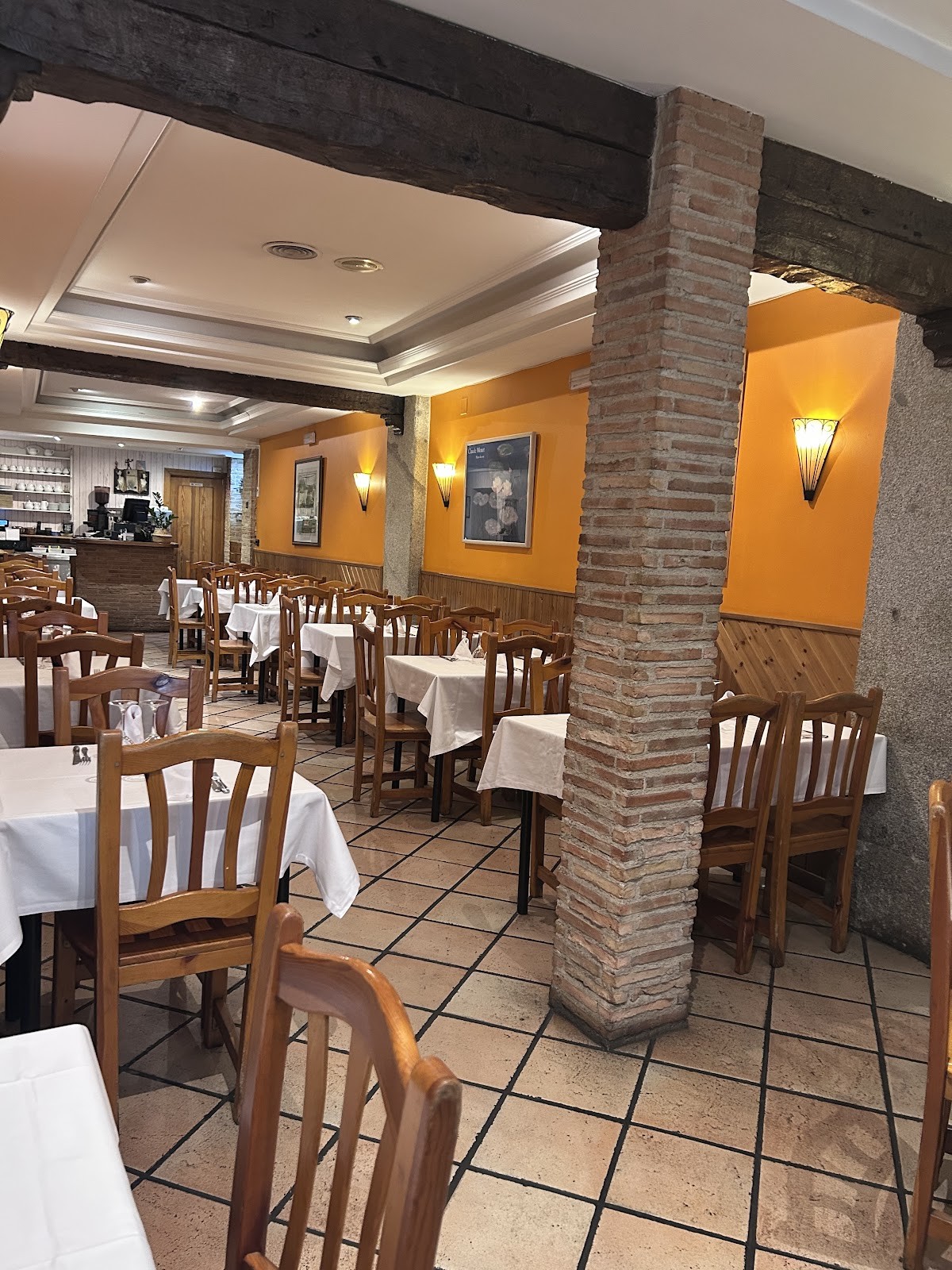 Restaurante Vegetariano Artemisa - Huertas: the place