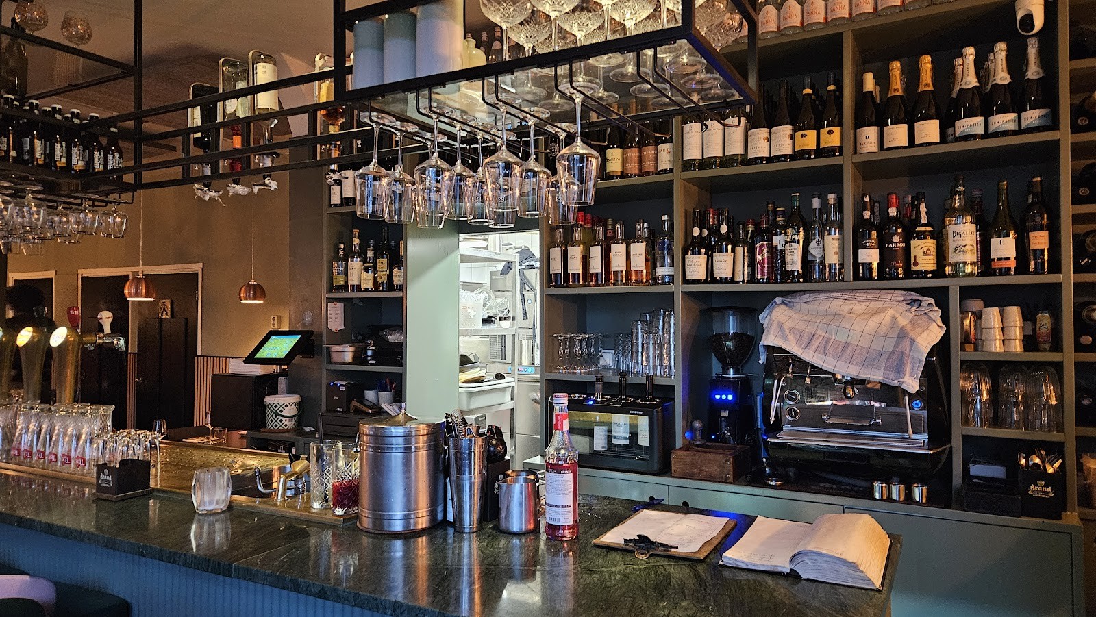 Foodbar 63 Graden: the place