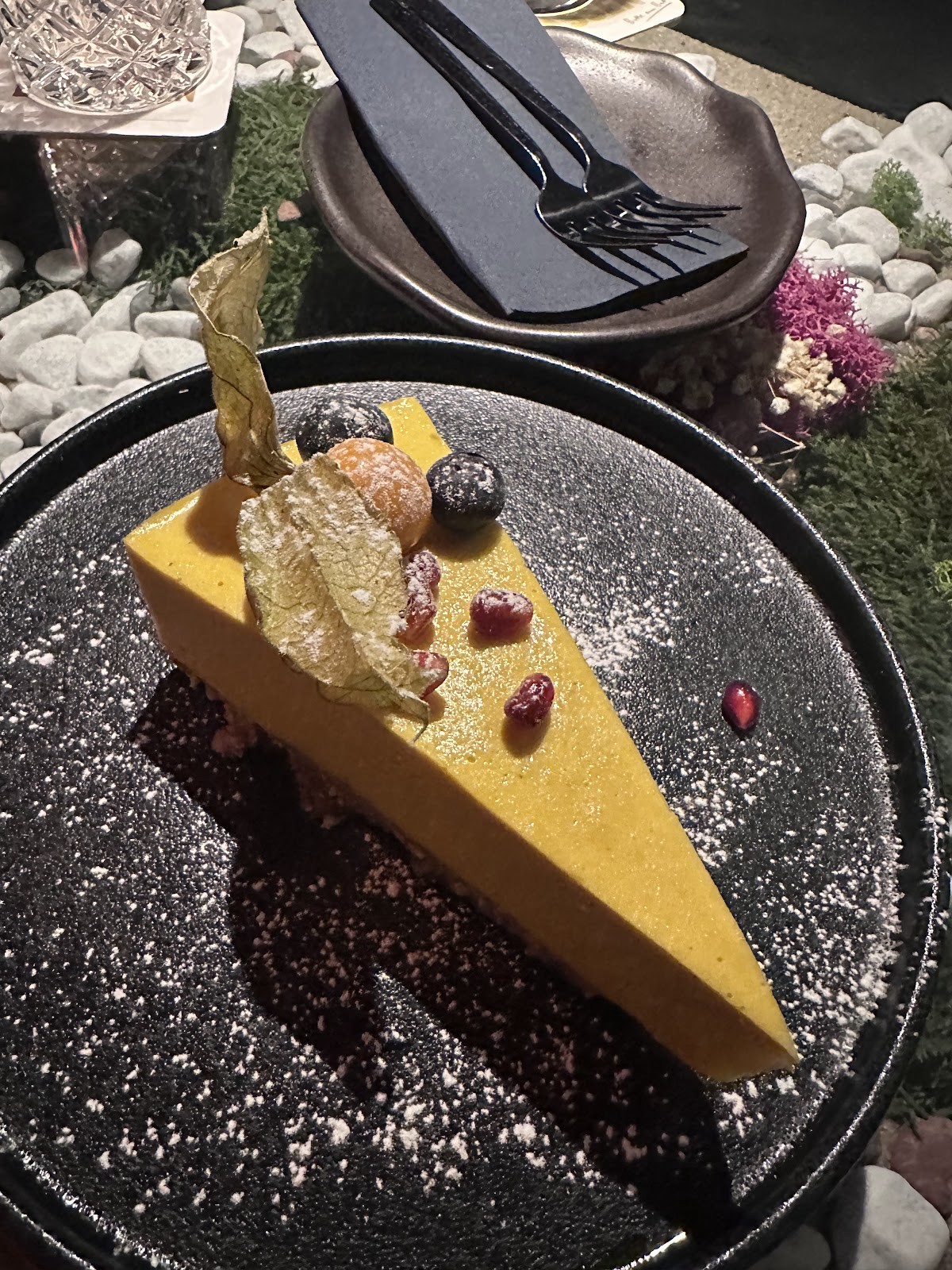 Emira Vegan Sushi Restaurant: food & drinks