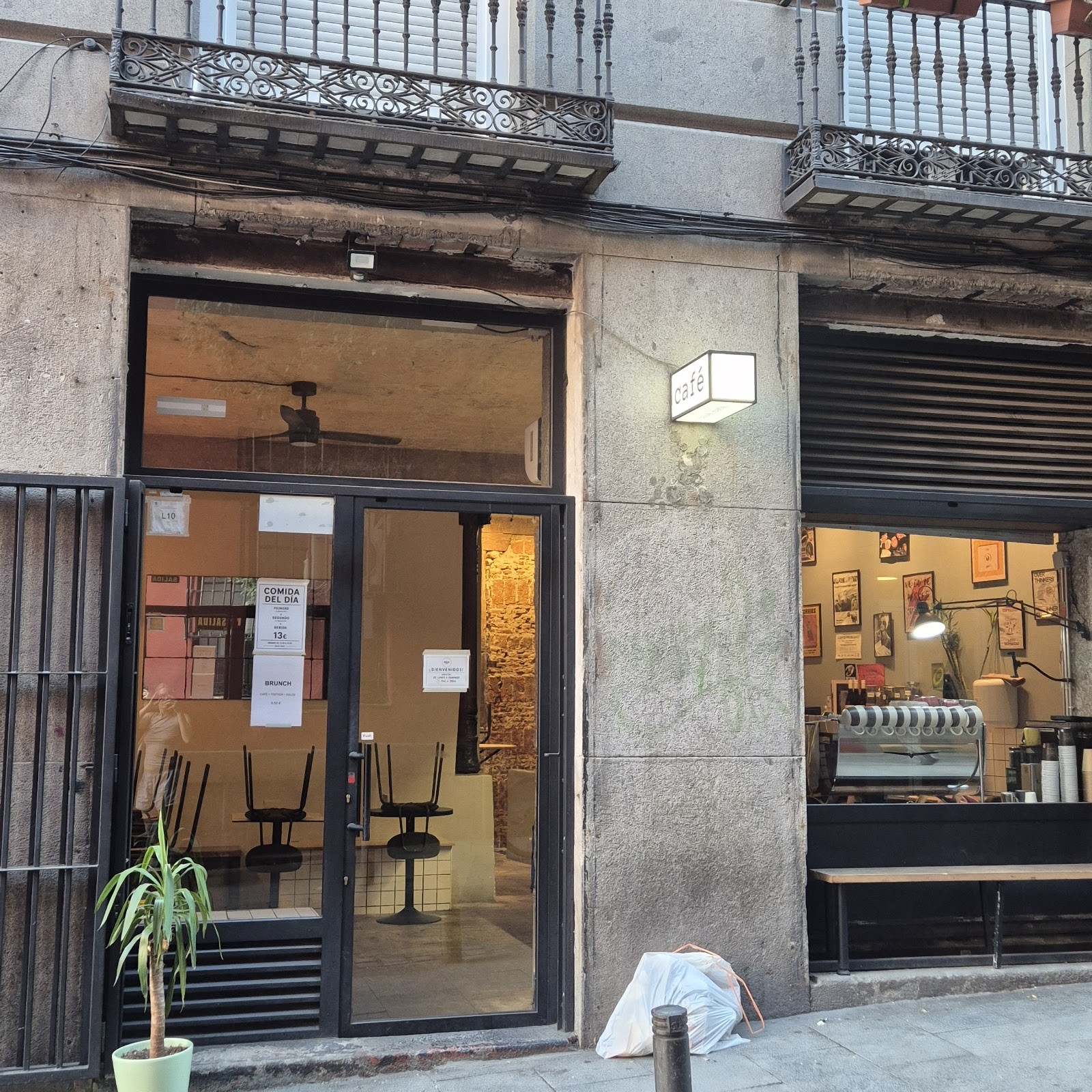 Dale Café: the place