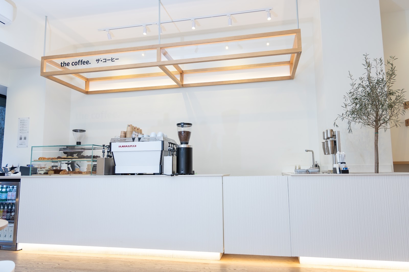 The Coffee: the place