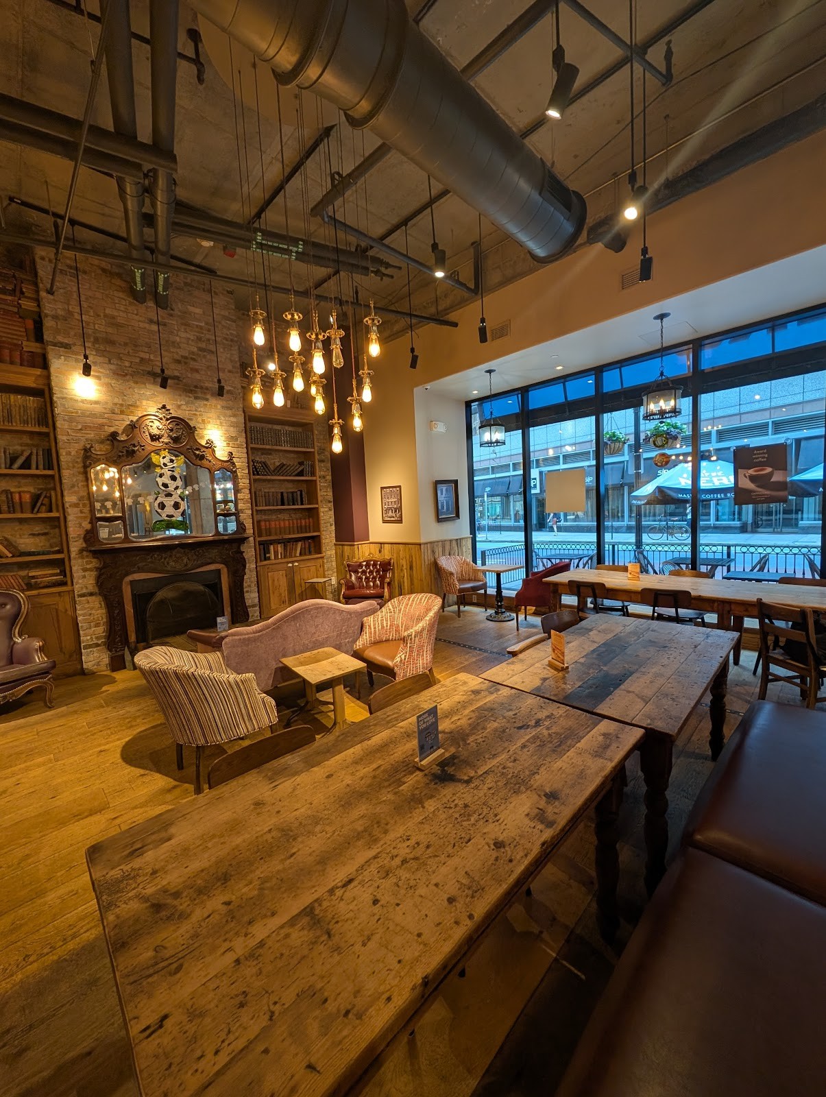 Caffè Nero: the place
