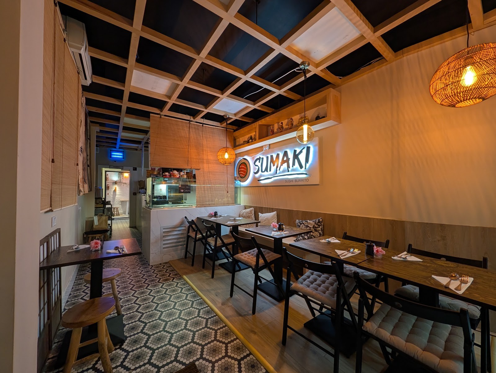 Sumaki - Sushi Burrito - Poké - Ramen: the place