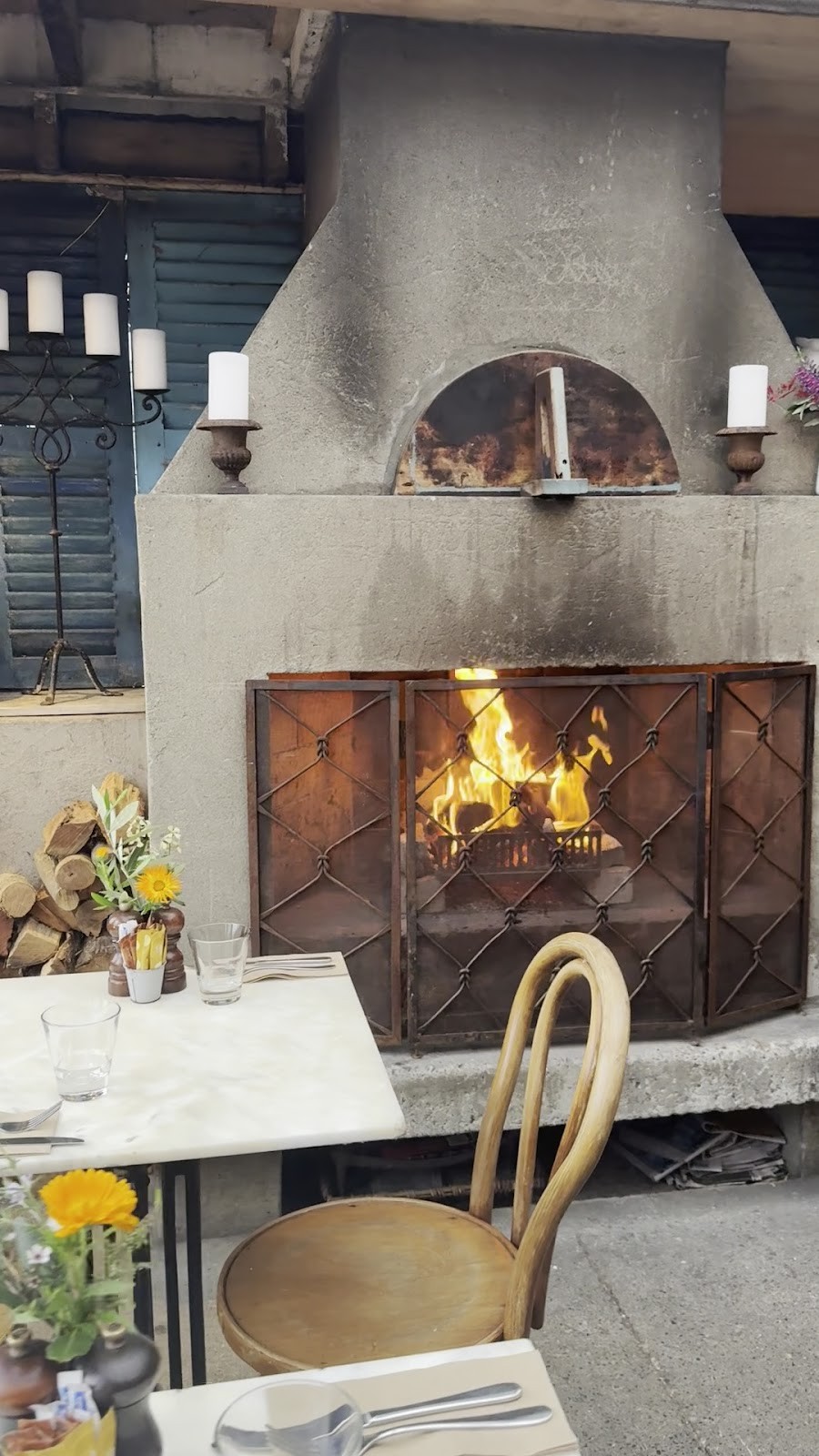 Fenice Cafe & Restaurant: the place