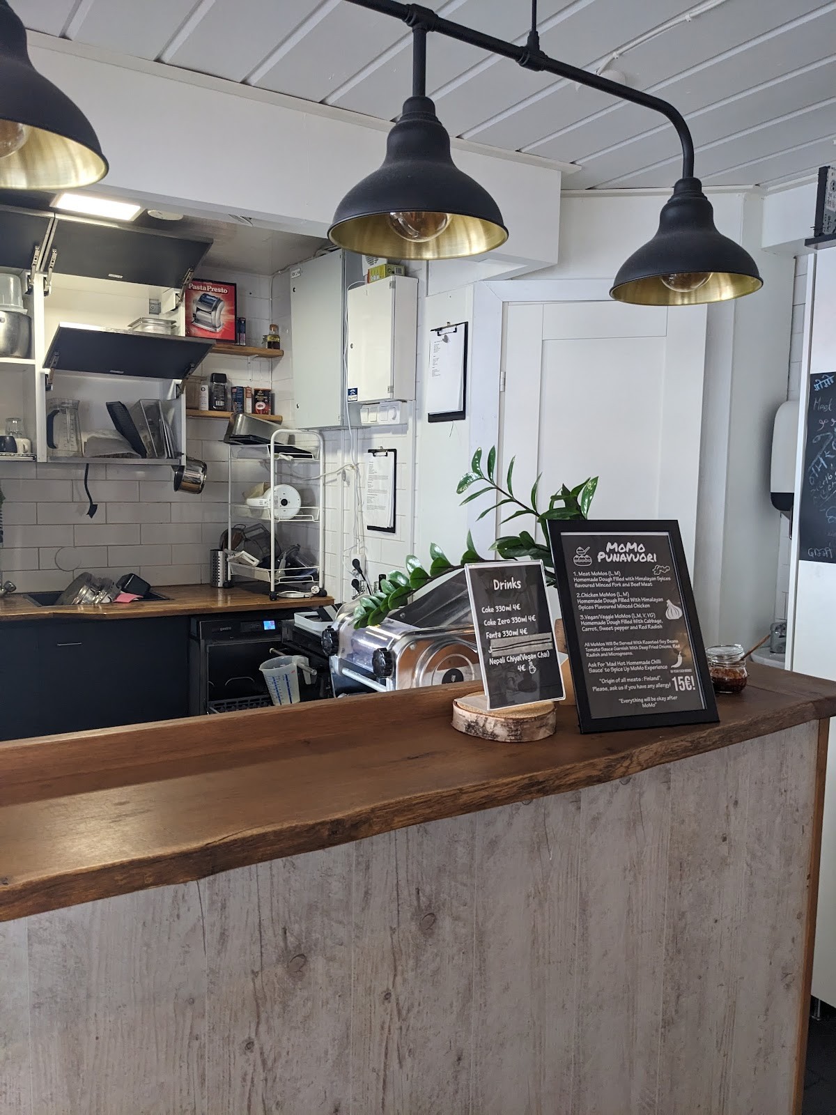Restaurant MoMo Punavuori: the place