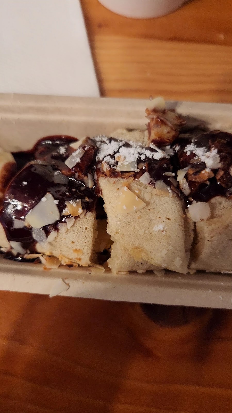 The Happy Pig Pancake Shop: food & drinks