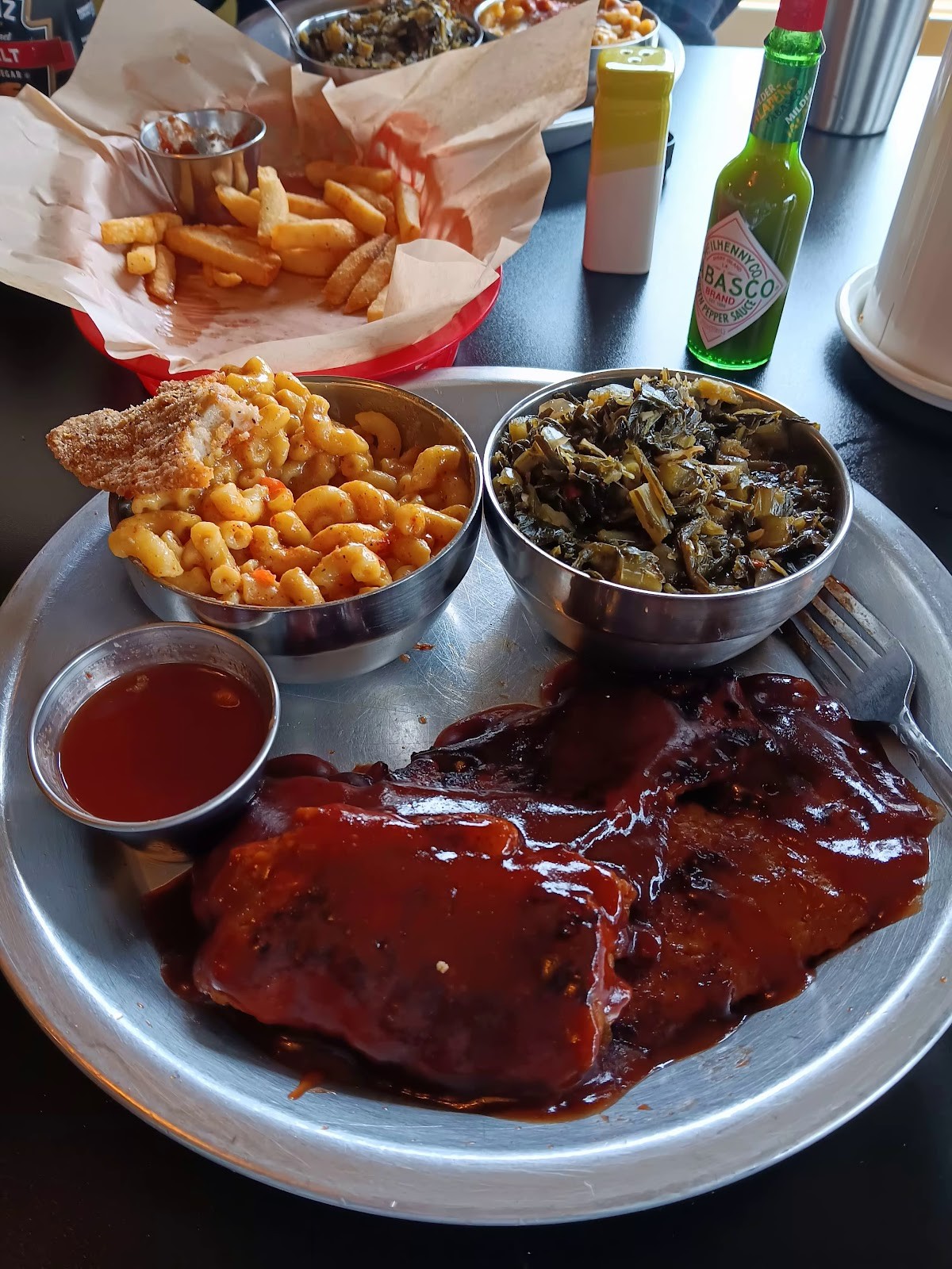 Dirty Lettuce: food & drinks