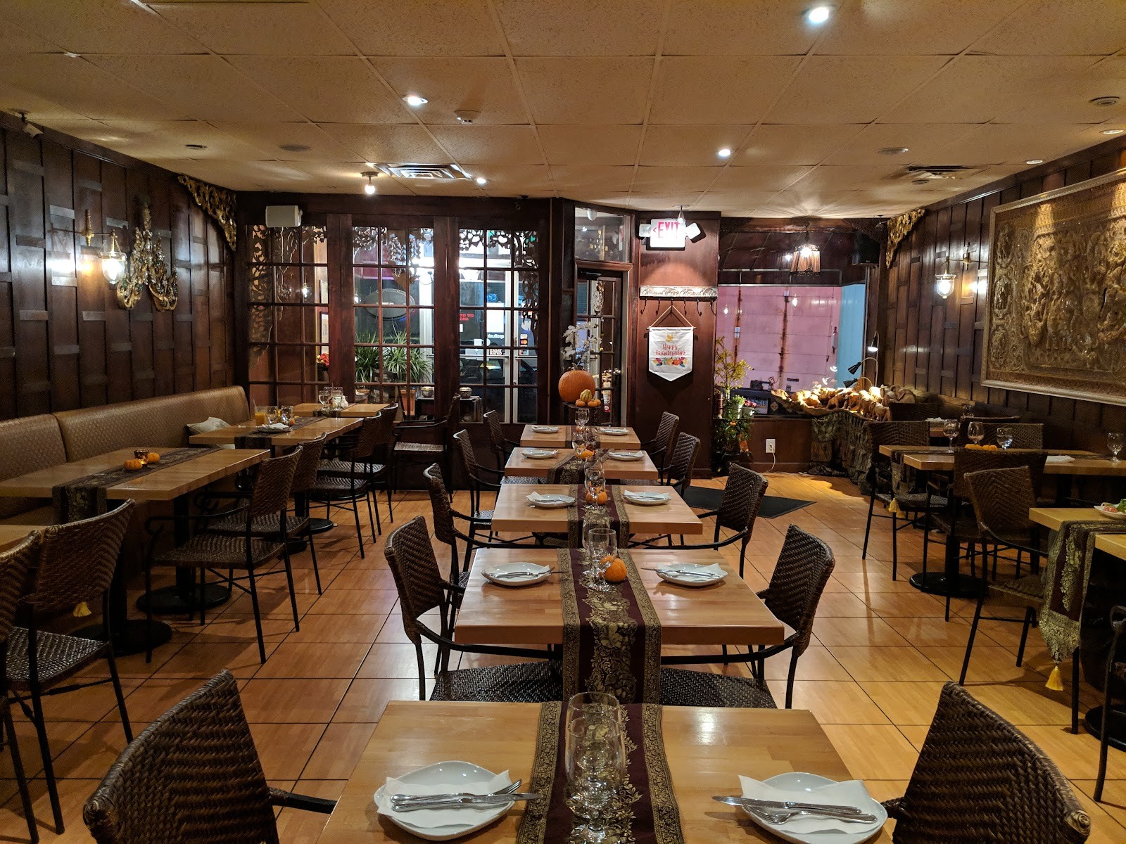 Ratchada Thai & Laos Cuisine: the place