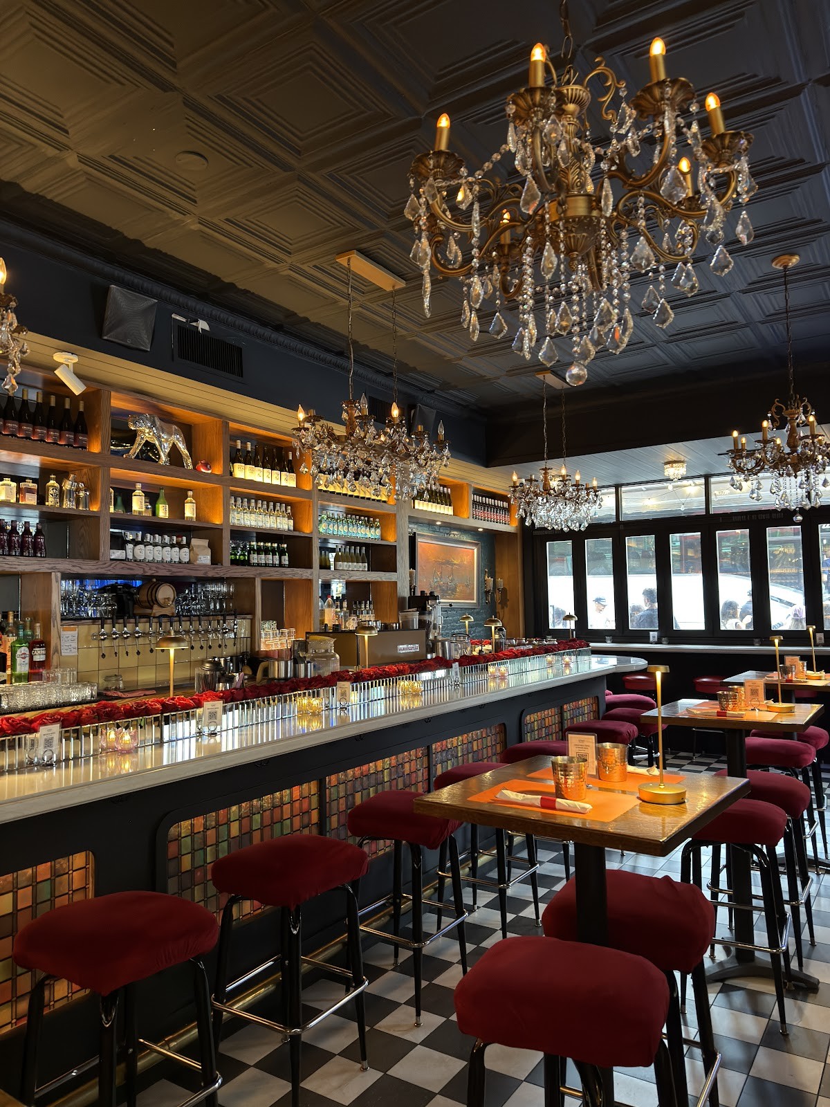 UT47 Kitchen & Bar: the place