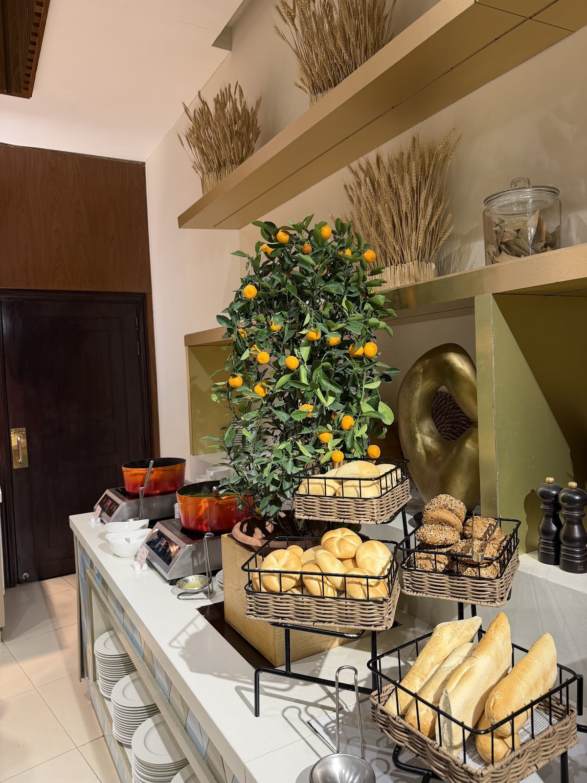 Souk Restaurant Al Jaddaf: the place