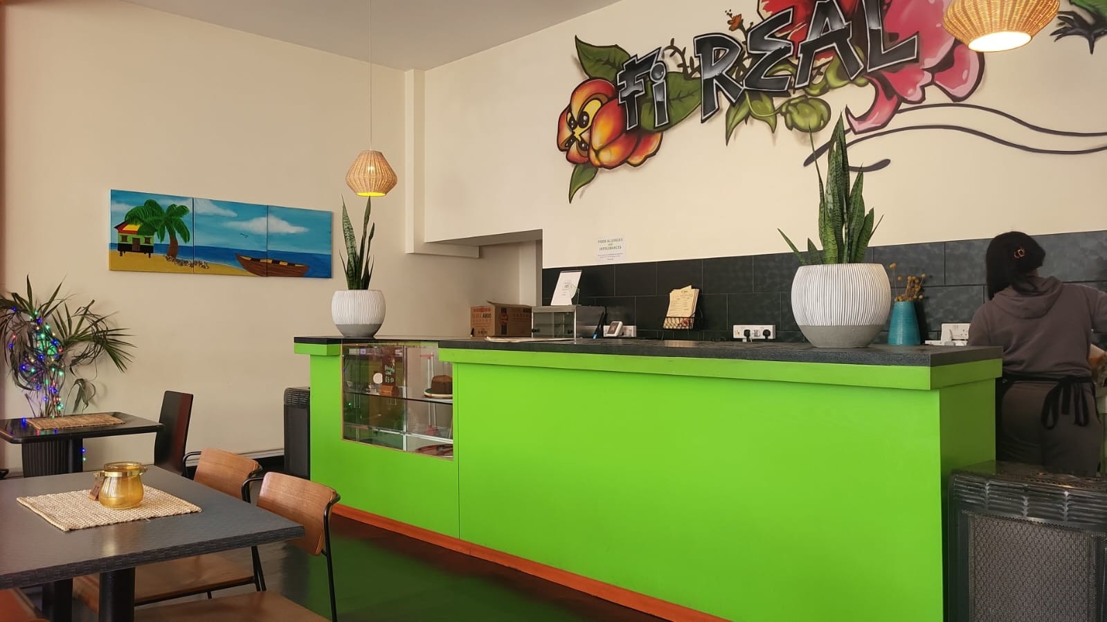 Fi Real Restaurant / Takeaway (Vegan/ Caribbean/ Healthy food/ Smoothies/ Juices/ Vegan cakes: the place