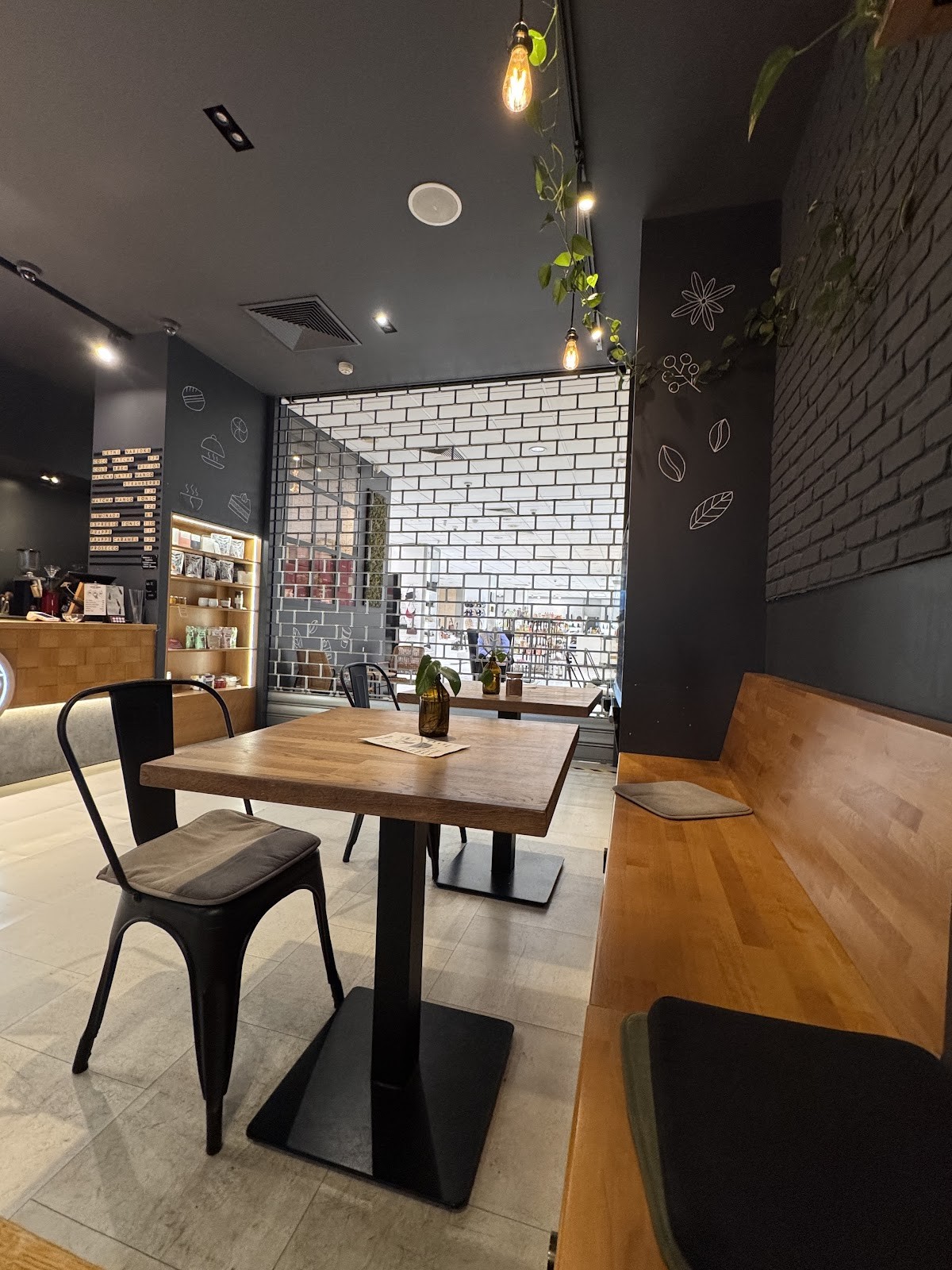Rest Cafe: the place