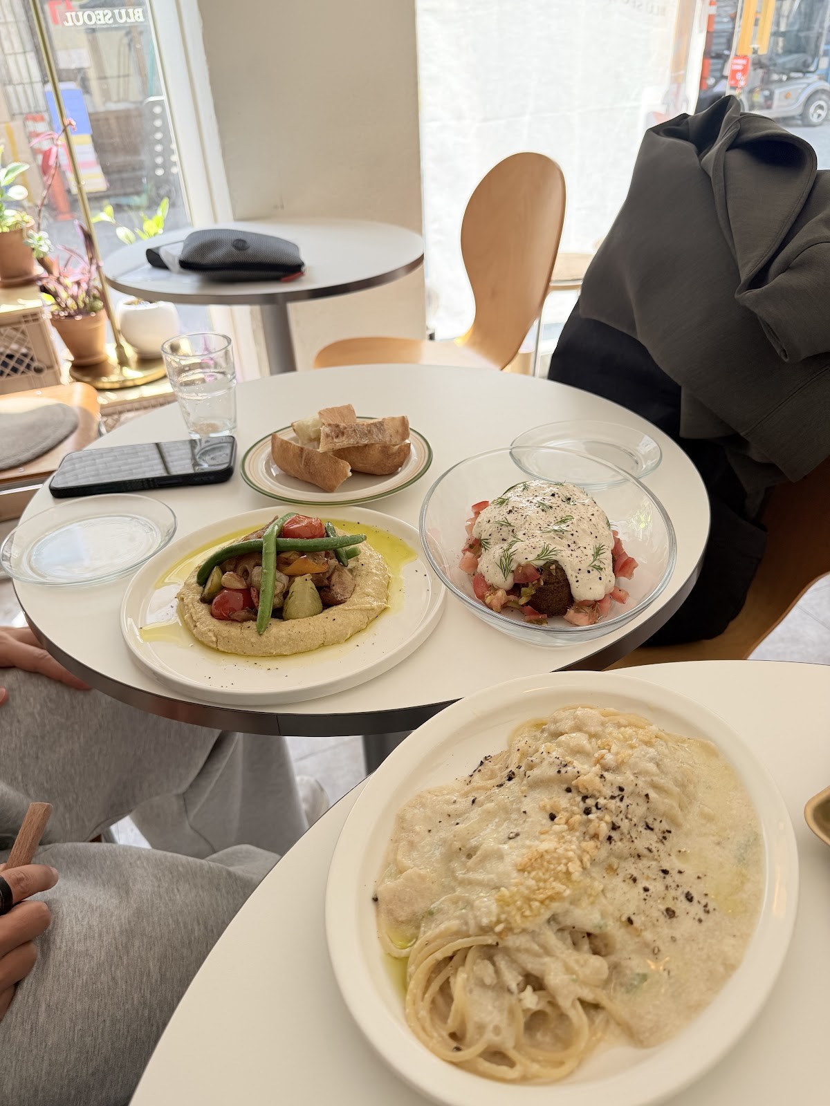 blu seoul _ 블루서울: food & drinks
