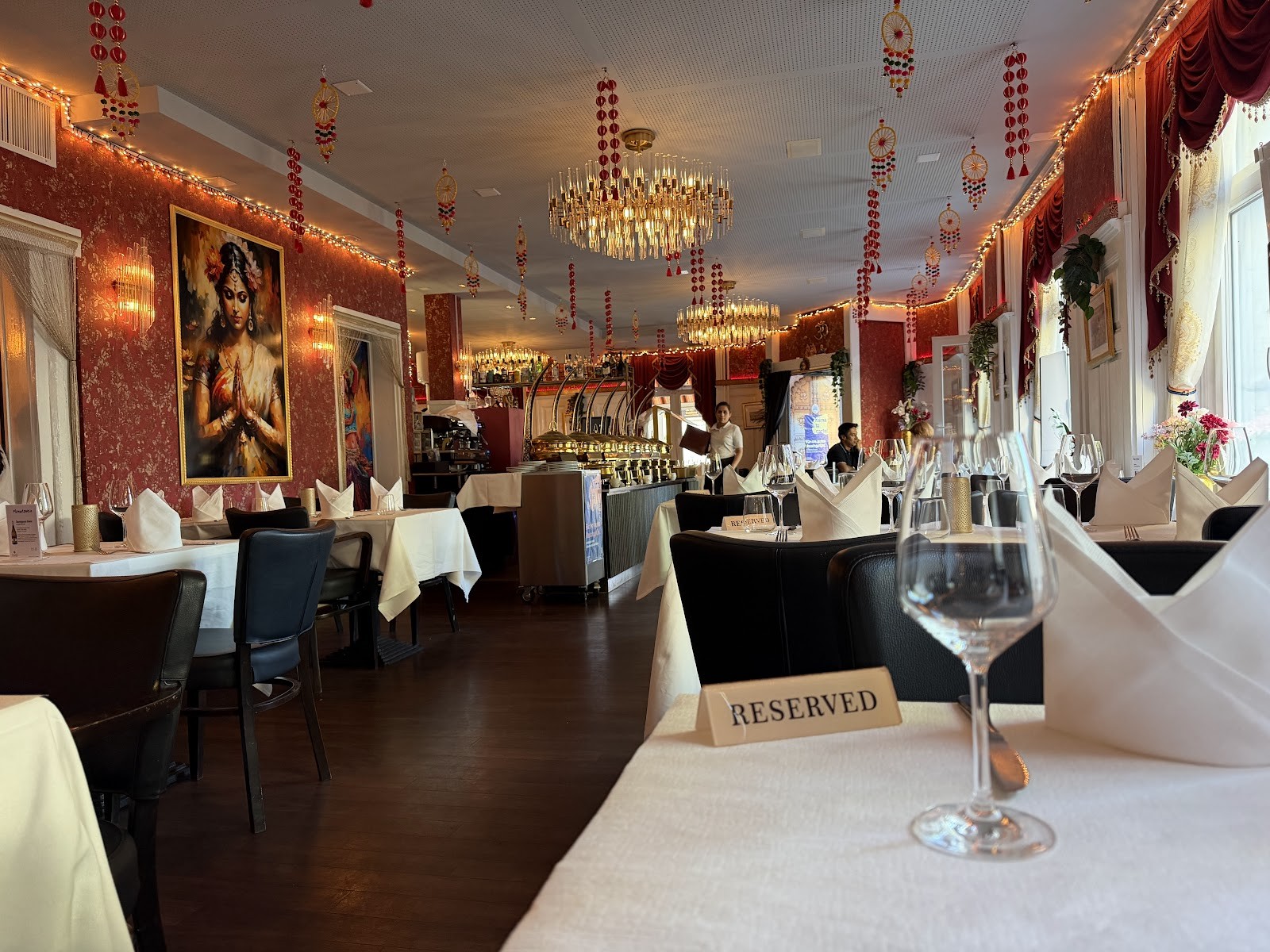 Tadka Indian Restaurant: the place