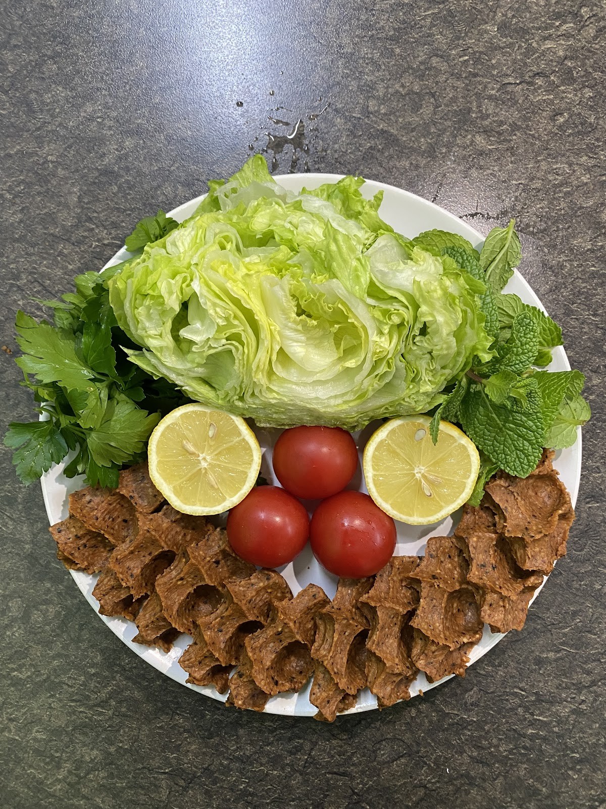 Çiğköfteci Mesut Usta: food & drinks