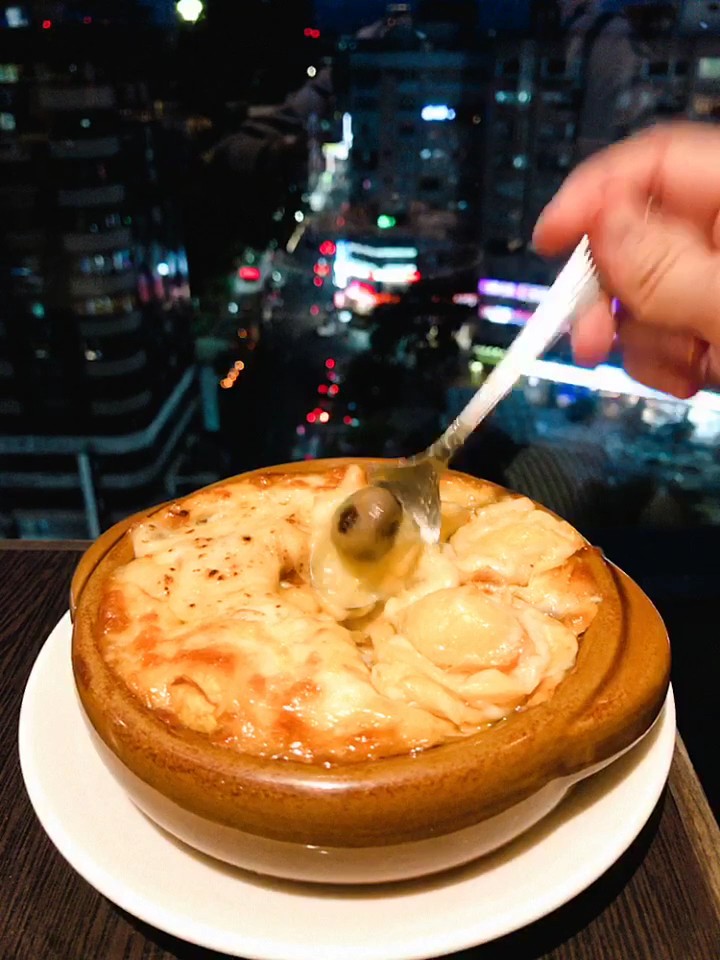 Yangming Spring Creative (Pure Vegan Life) Vegetarian Cuisine - Zhongxiao Branch: food & drinks